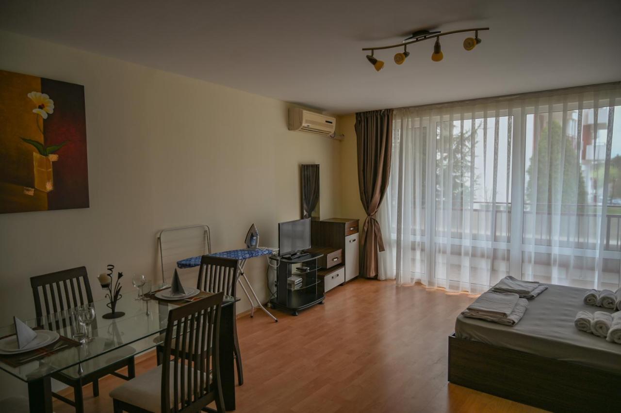 Panorama Fort Beach, Фамилно Студио Deluxe 圣弗拉斯 外观 照片